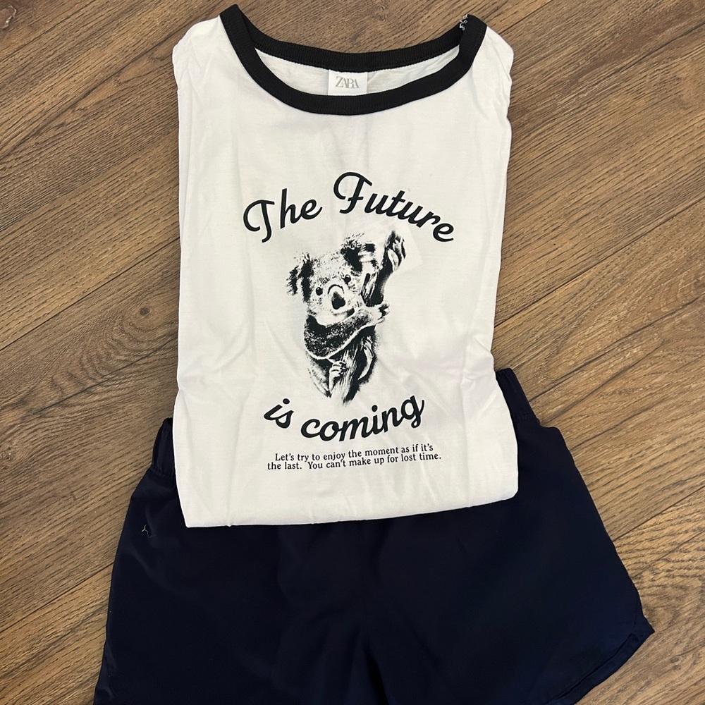 Girls short and tshirt outfit